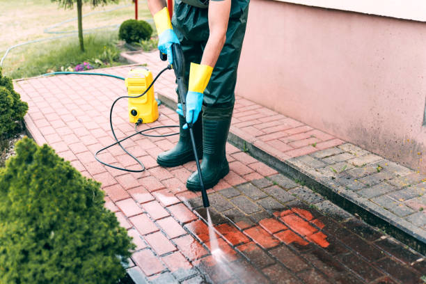 Best Garage Pressure Washing  in Gholson, TX