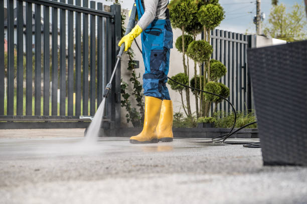 Best Commercial Building Pressure Washing  in Gholson, TX